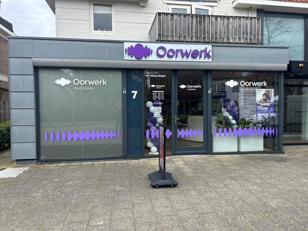 De huidige afbeelding heeft geen alternatieve tekst. De bestandsnaam is: Oorwerk-Heemstede-.jpg